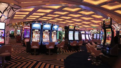 Las Vegas man wins jaw.